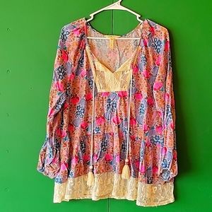 Matilda Jane, size Small, flowy tunic with lace trim
